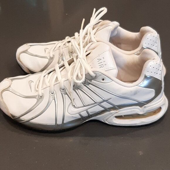 Nike Air Max White Sneakers - Picture 3 of 12